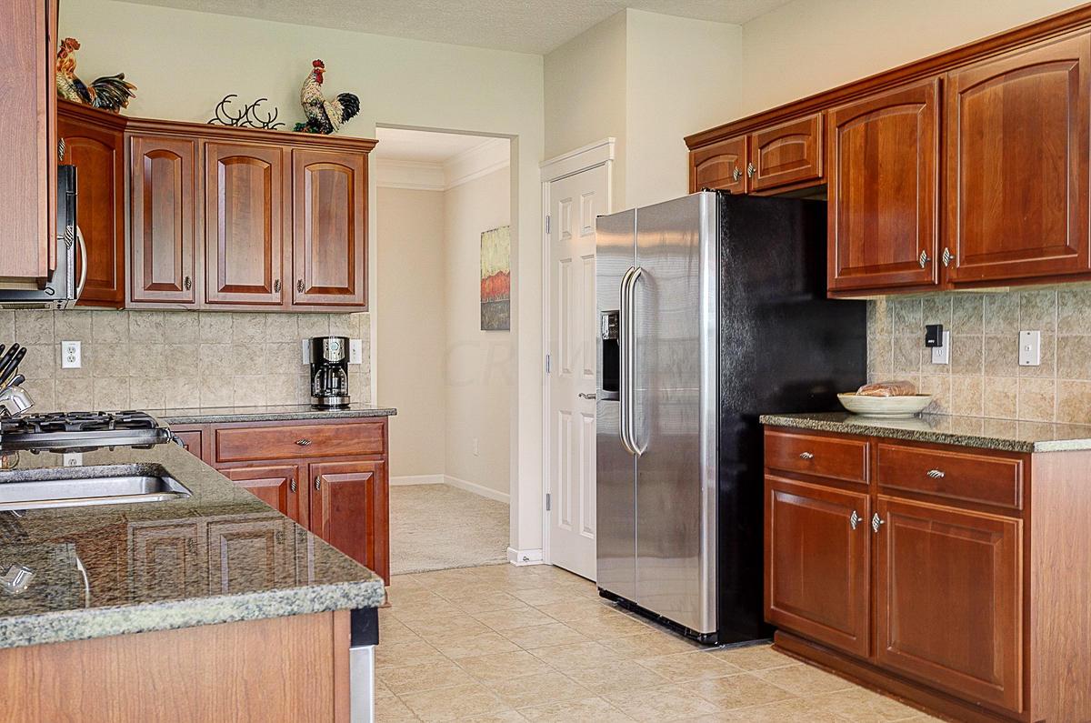 246 Smokewood Road Powell, OH 43065 - Photo 10 of 25 Gallery Image 10