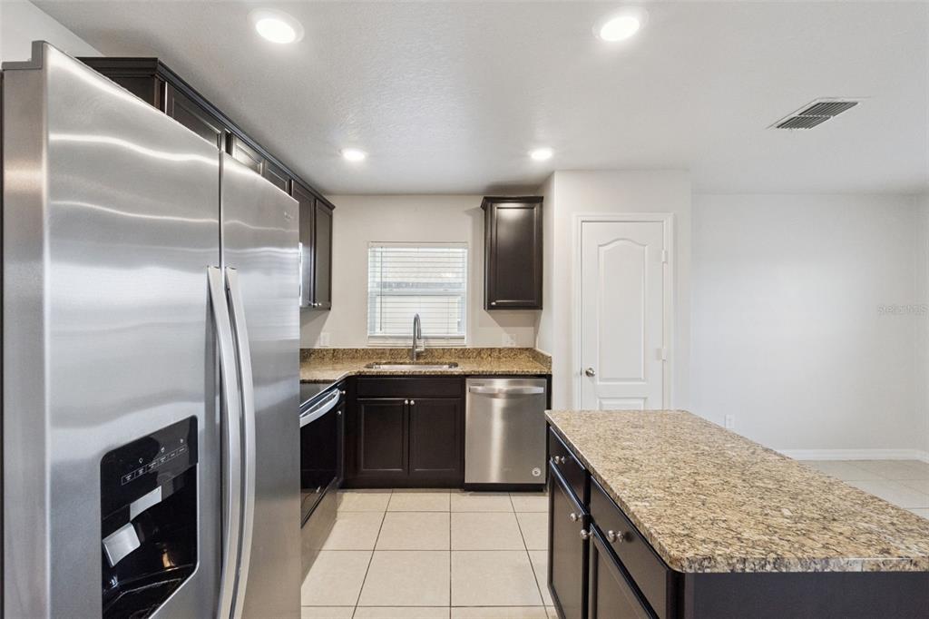 1740 Canaan Loop Dundee, FL 33838 - Photo 14 of 37