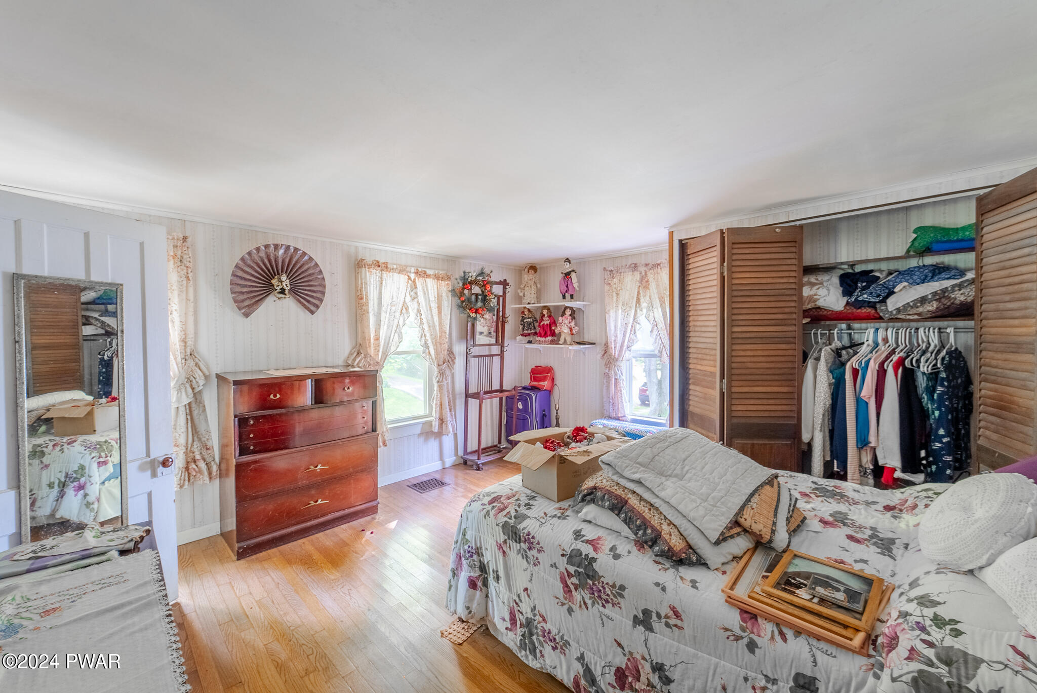 326 Rowe Street Hawley, PA 18428 - Photo 26 of 30 DSC07128-HDR