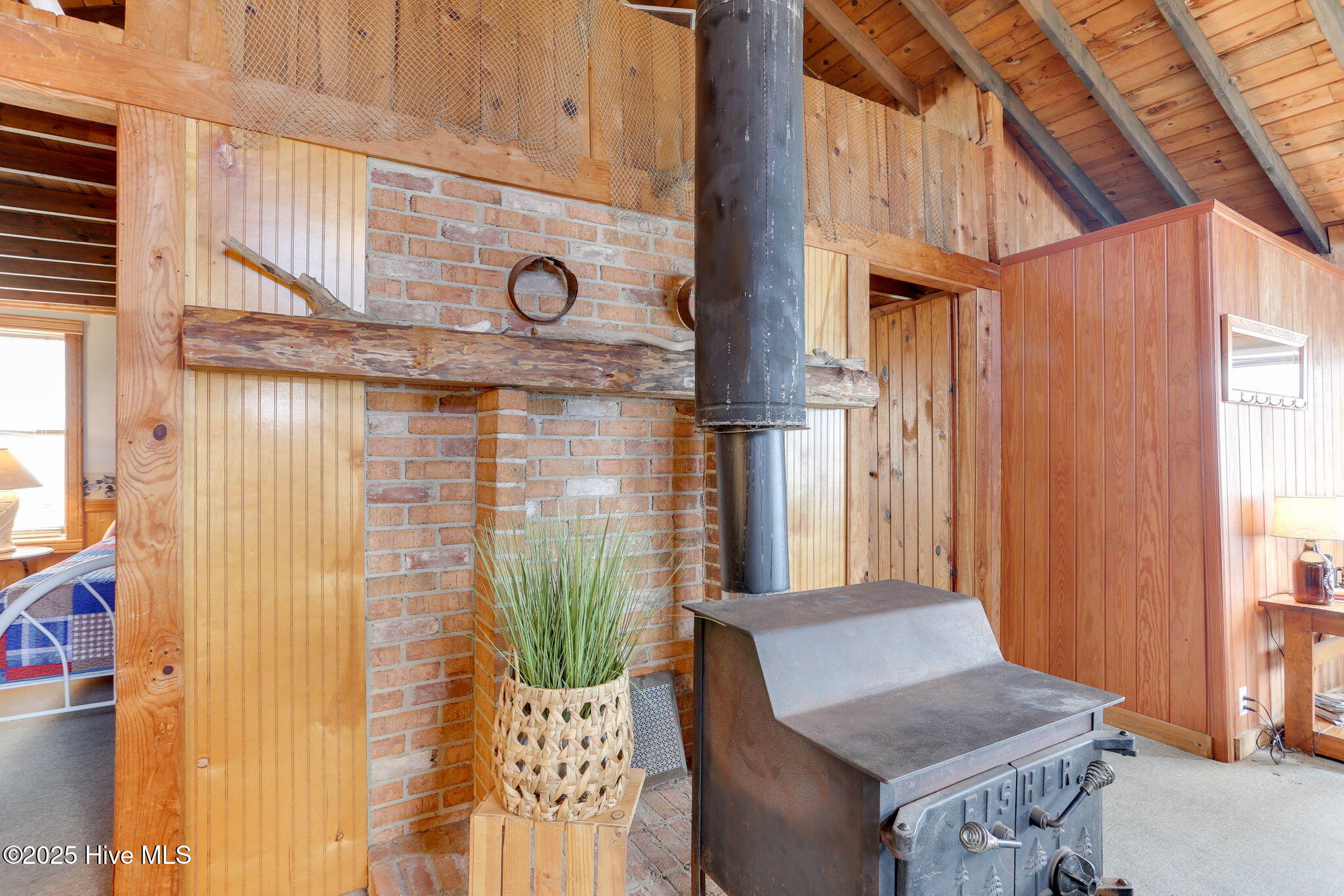 342 Cahoon Road Manns Harbor, NC 27953 - Photo 8 of 42 Wood Stove