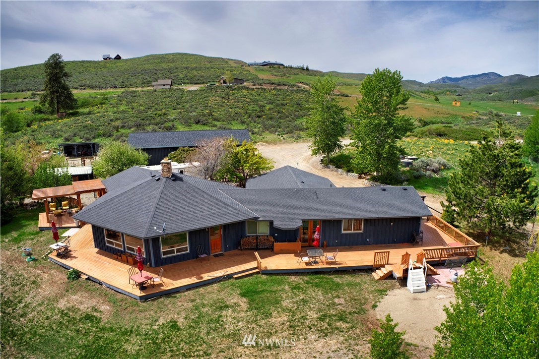 31 Rendezvous Road Winthrop, WA 98862 - Photo 7 of 40 Gallery Image 7