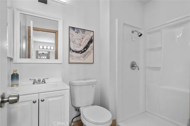 $324,900 | 347 North Eucalyptus Avenue, Unit 24, Rialto, CA 92376