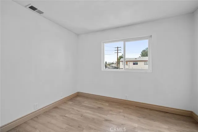 $324,900 | 347 North Eucalyptus Avenue, Unit 24, Rialto, CA 92376