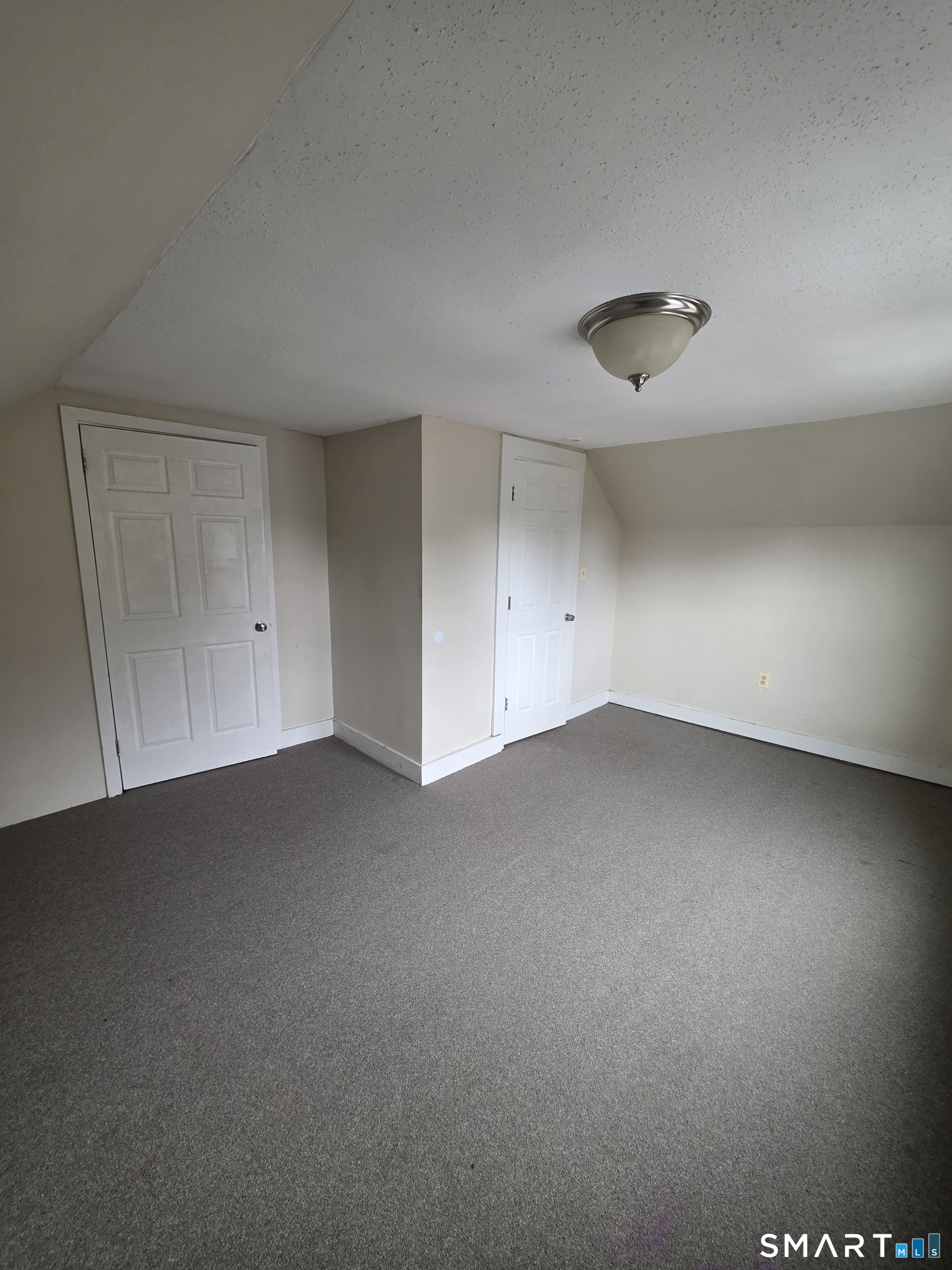 49 Springdale Avenue Meriden, CT 06451 - Photo 6 of 10