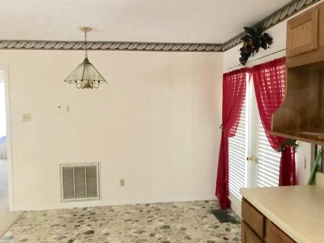 234 Old Chestnut Ridge Road Heiskell, TN 37754 - Photo 3 of 10 IMG_2966