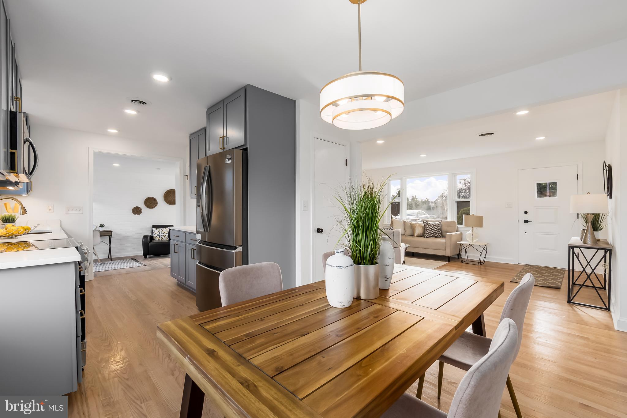 10319 Bethesda Church Road Damascus, MD 20872 - Photo 5 of 41 a view of a dining room with furniture