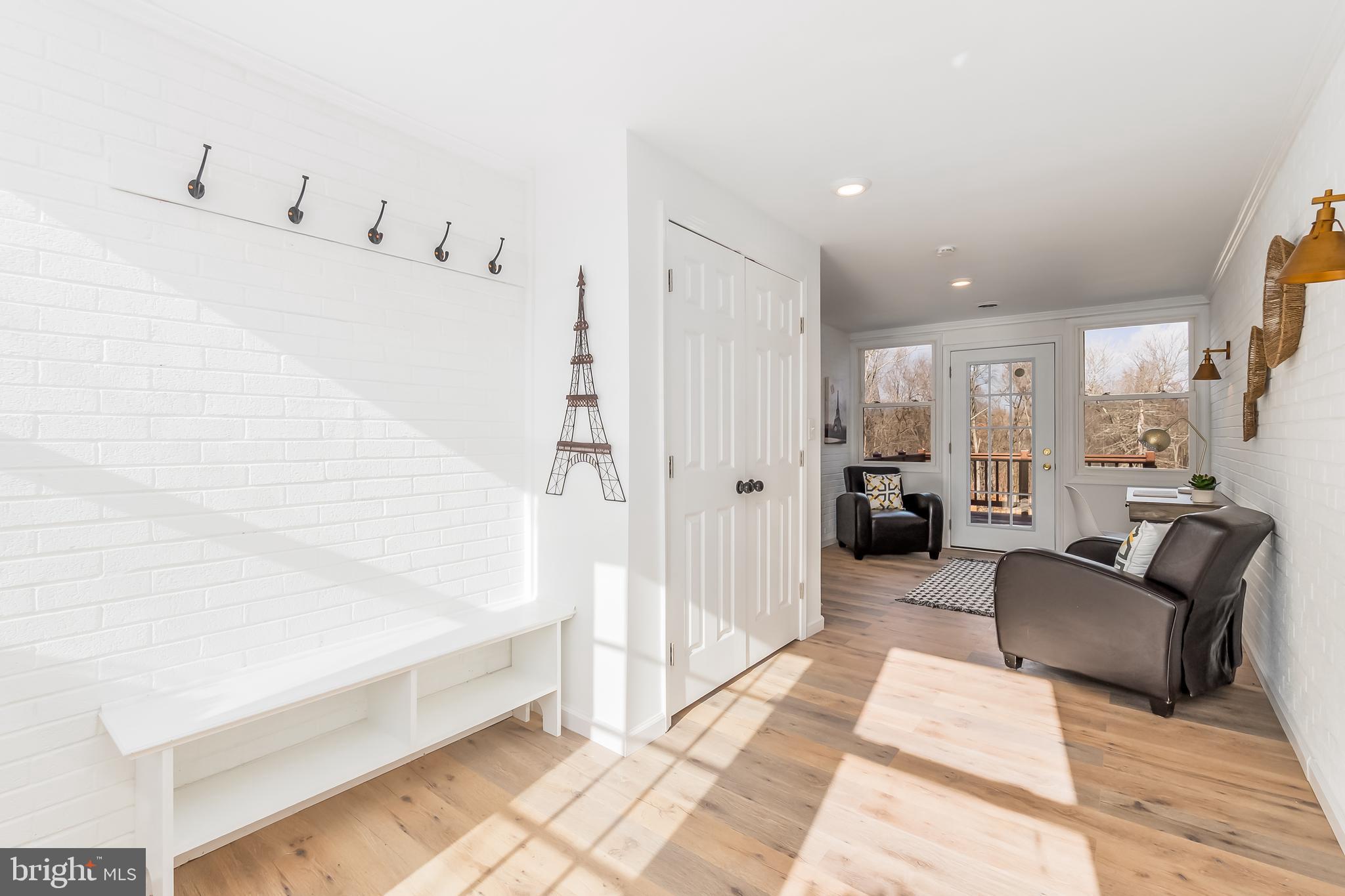 10319 Bethesda Church Road Damascus, MD 20872 - Photo 9 of 41 a spacious bathroom with a tub and shower