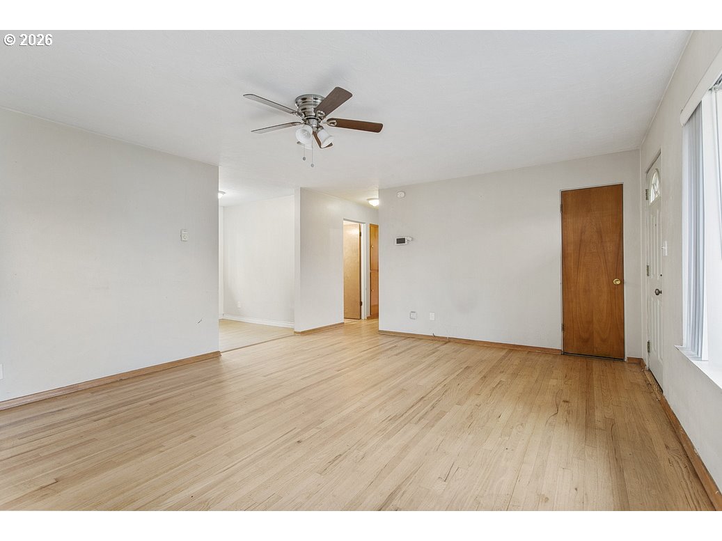 1148 18th Avenue Longview, WA 98632 - Photo 3 of 27