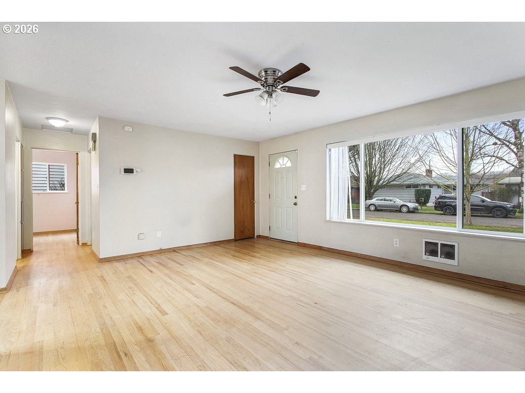 1148 18th Avenue Longview, WA 98632 - Photo 4 of 27