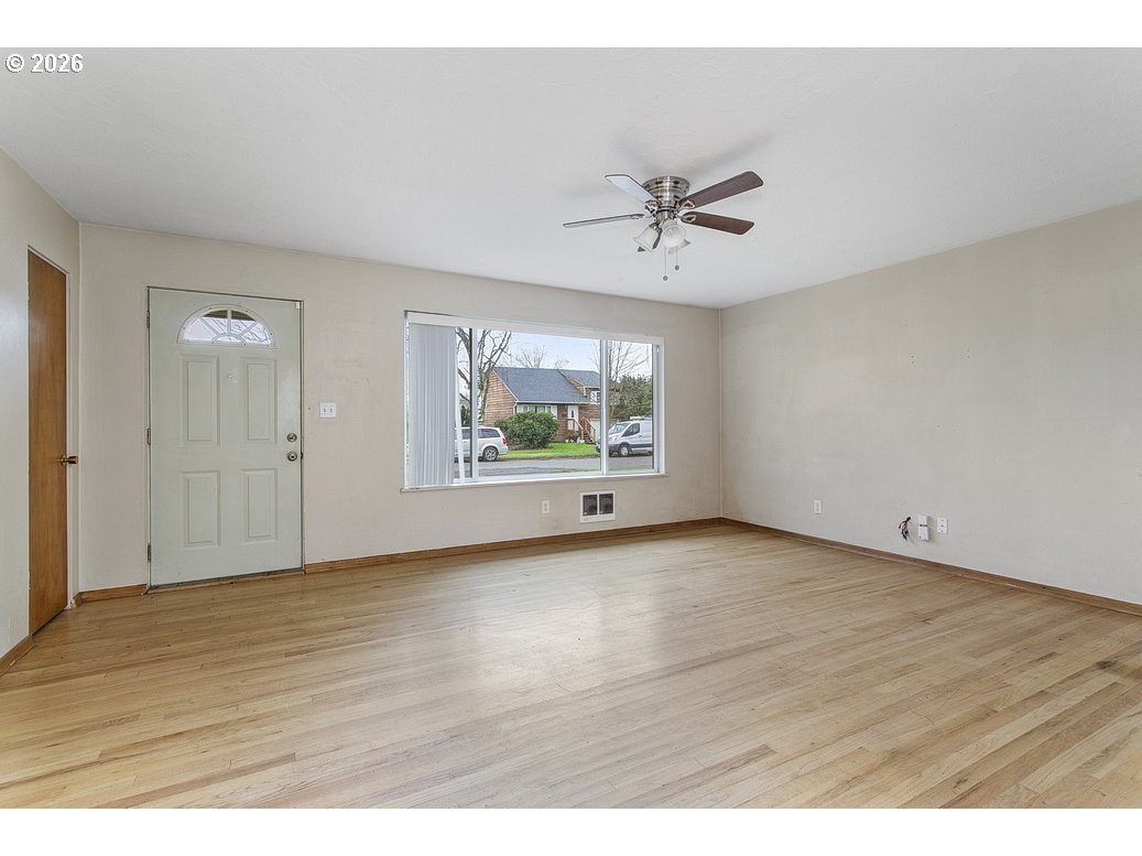 1148 18th Avenue Longview, WA 98632 - Photo 5 of 27