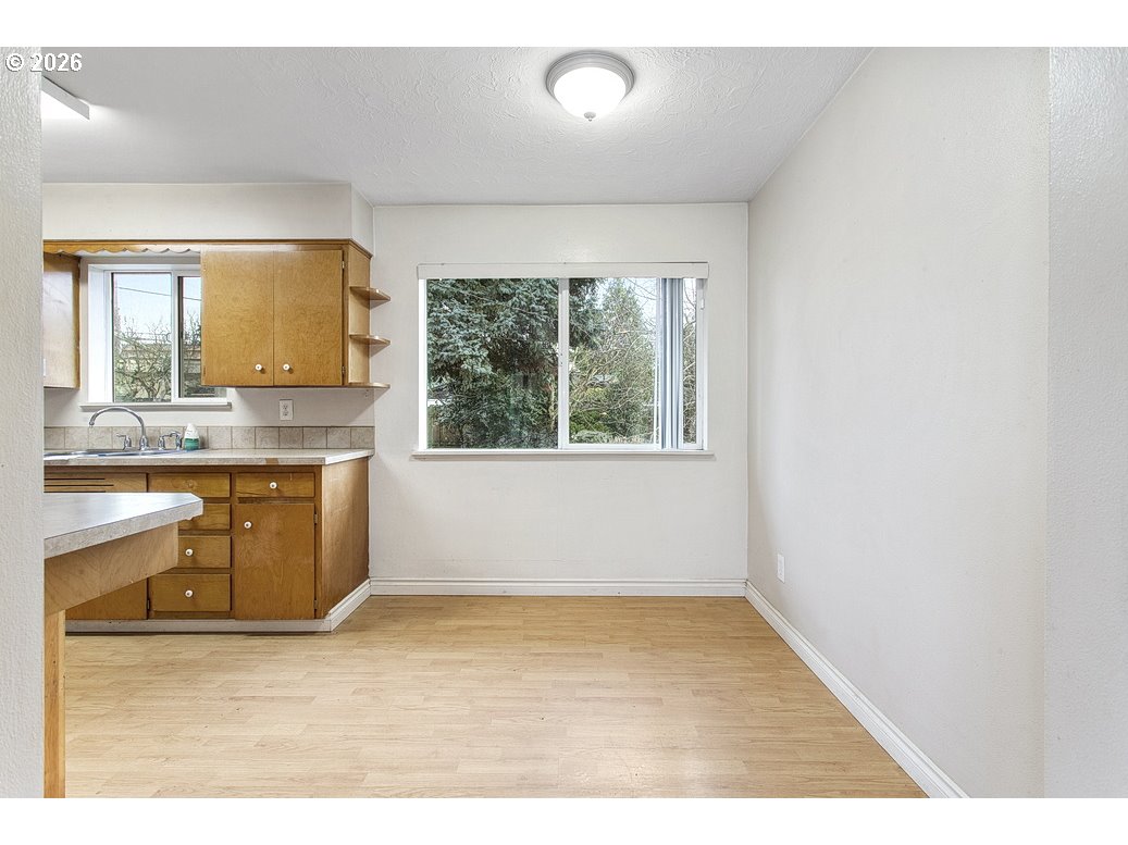 1148 18th Avenue Longview, WA 98632 - Photo 7 of 27