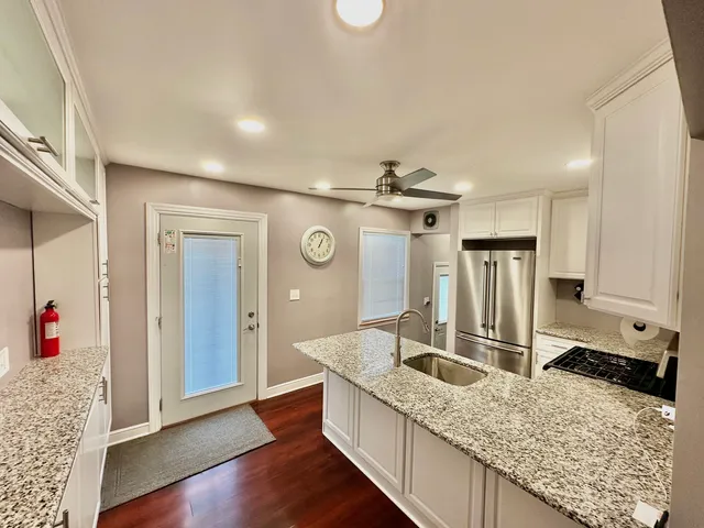 $388,500 | 1636 Manchester Avenue, Westchester, IL 60154