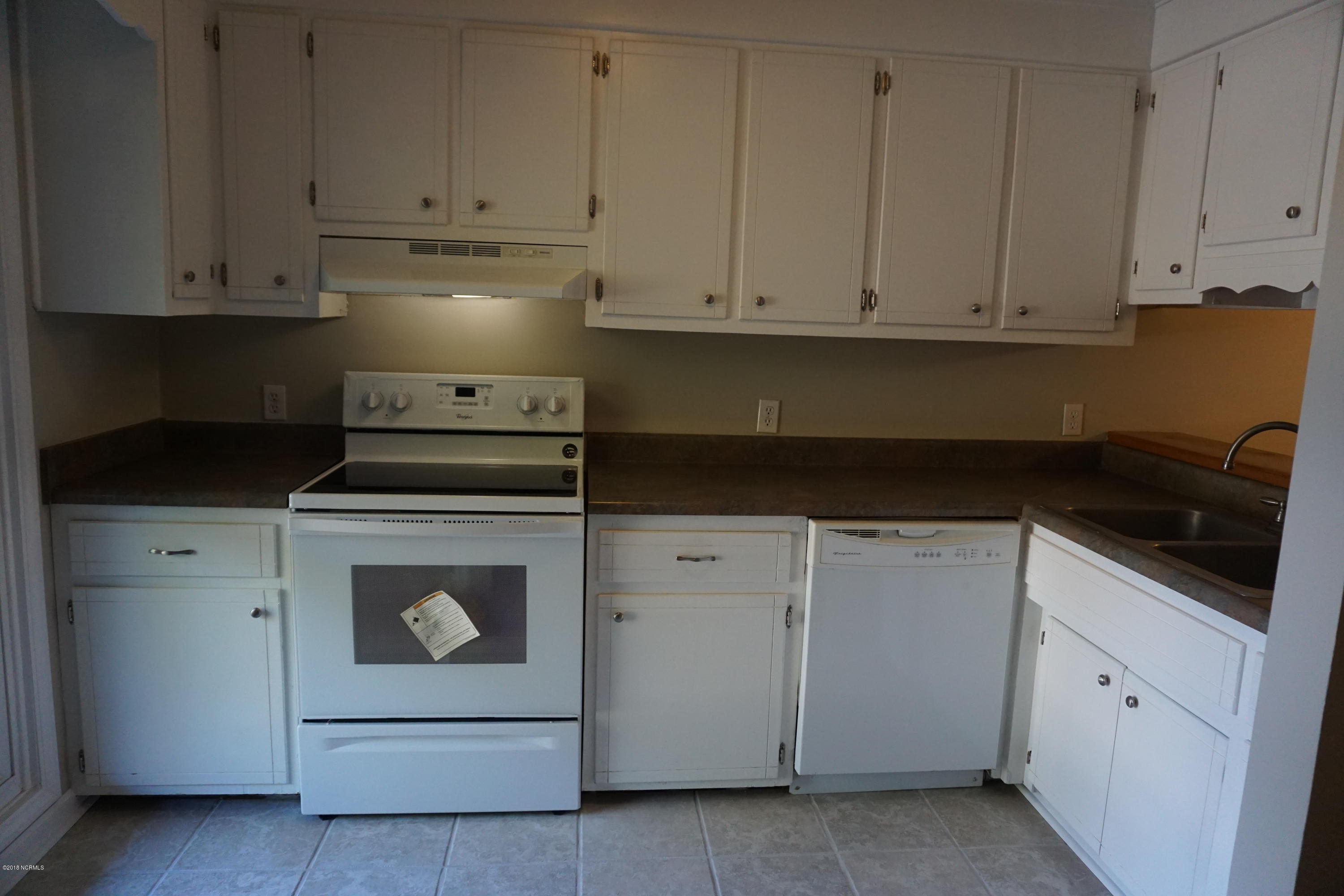 148 Pine Lake Road Cape Carteret, NC 28584 - Photo 16 of 28 Kitchen