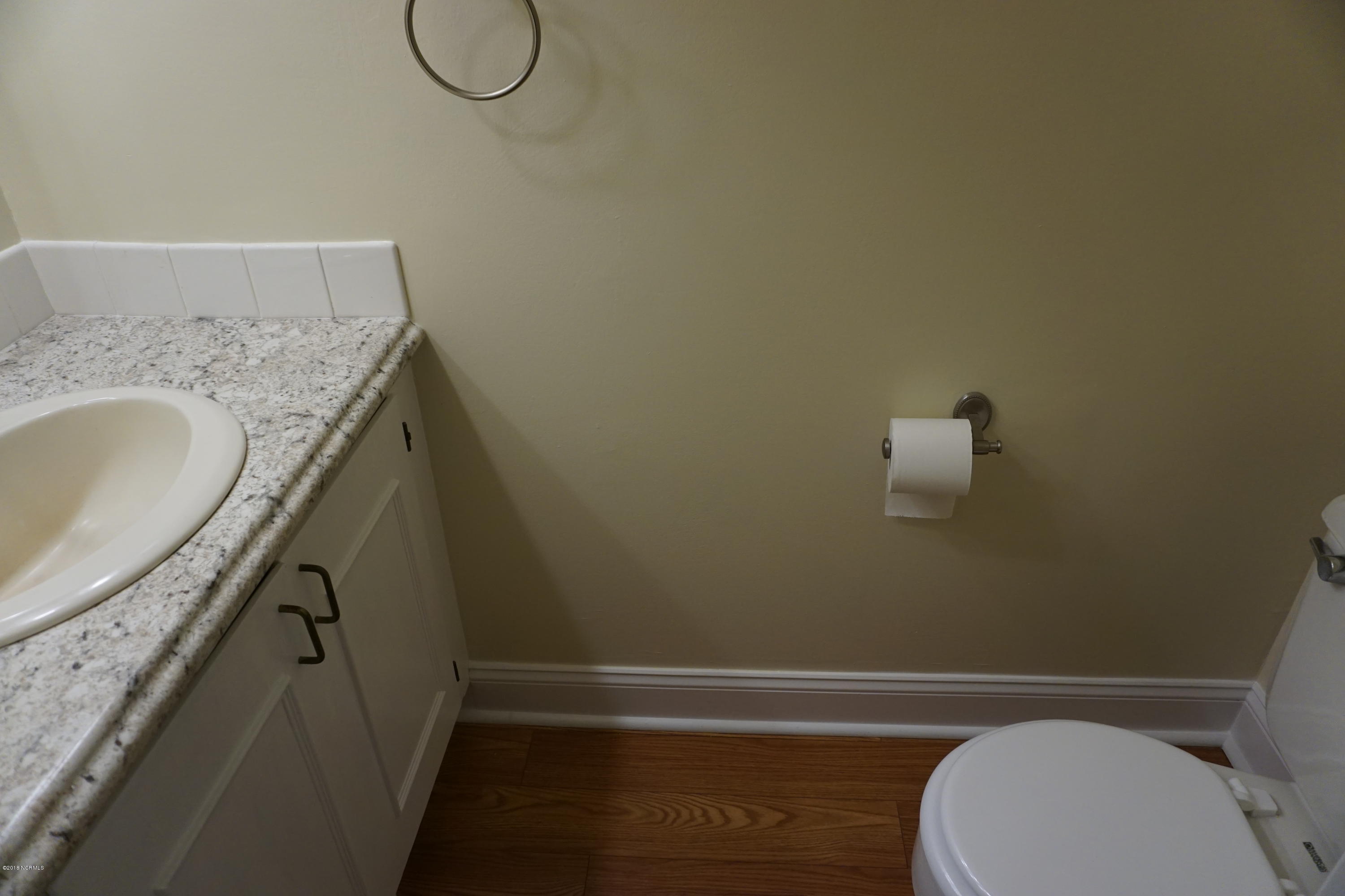 148 Pine Lake Road Cape Carteret, NC 28584 - Photo 8 of 28 1/2 Bath