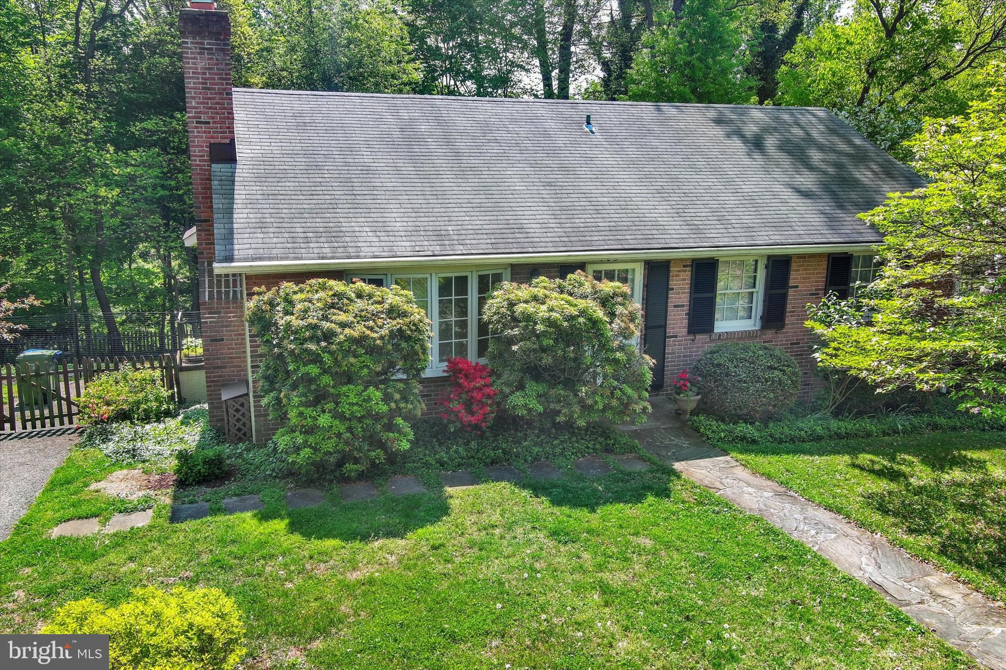 Welcome Home to 403 Old Orchard in Ten Hills