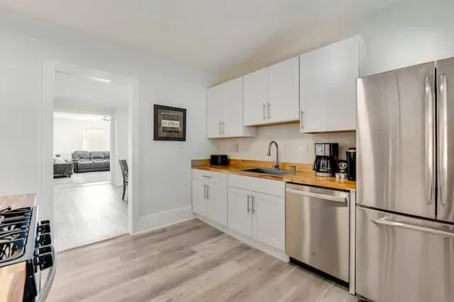 $950,000 | 7236 West State Street, Wauwatosa, WI 53213