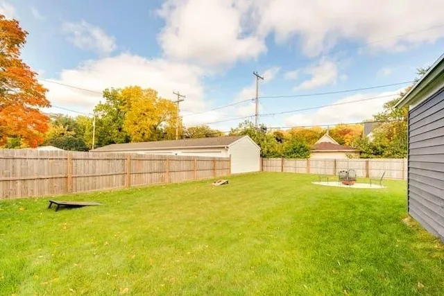 $950,000 | 7236 West State Street, Wauwatosa, WI 53213