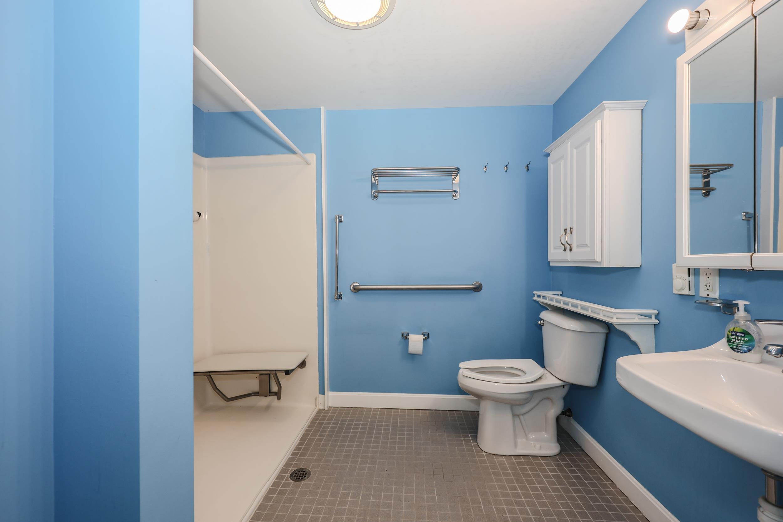 30 Baker Street Hudson, NH 03051 - Photo 14 of 43
