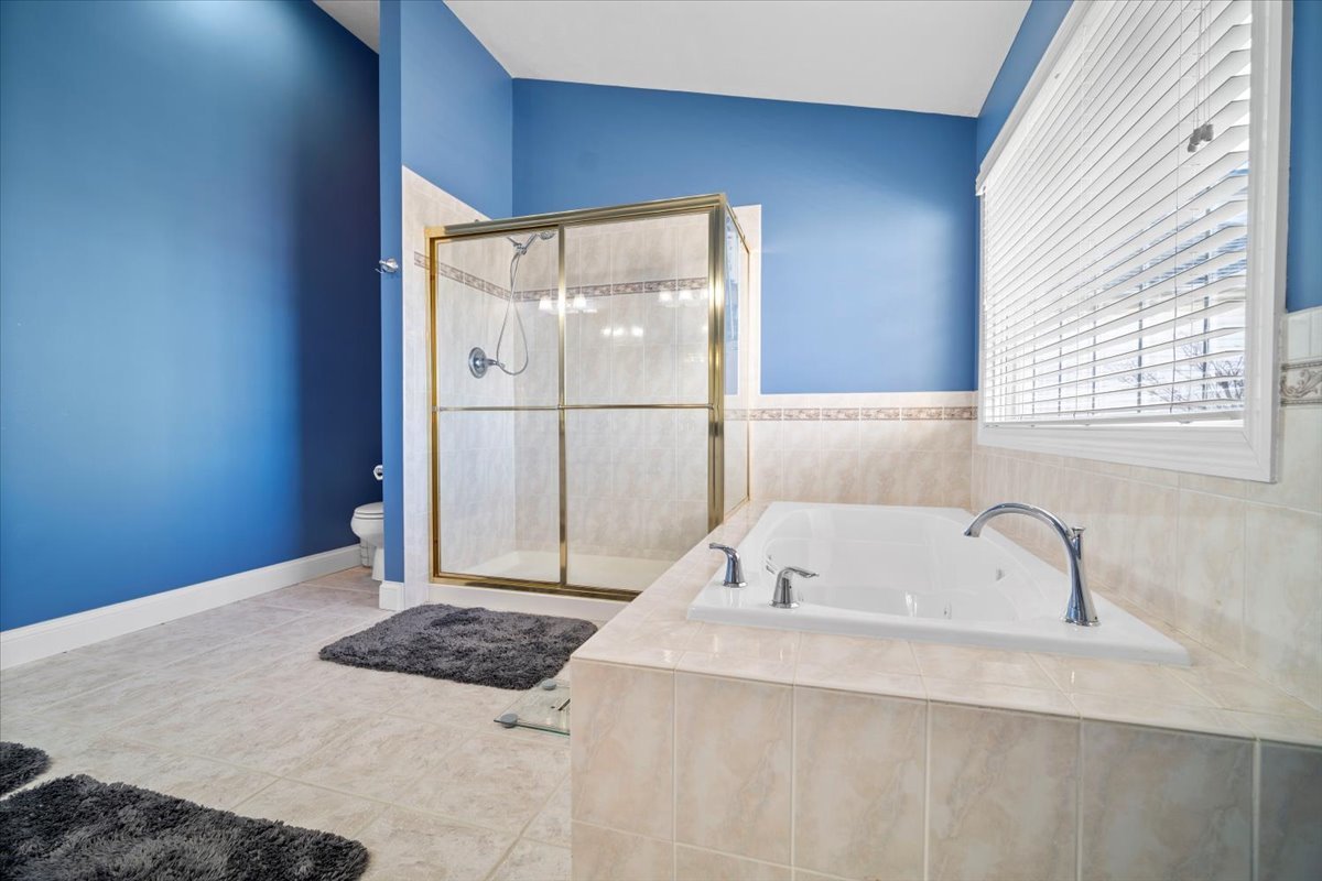 3314 Monterey Road Bloomington, IL 61704 - Photo 19 of 44 Gallery Image 19