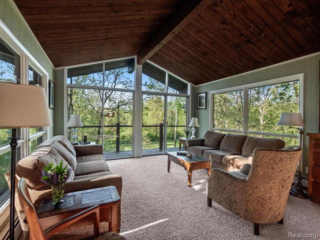971 Dutton Road Rochester Hills, MI 48306 - Photo 17 of 51
