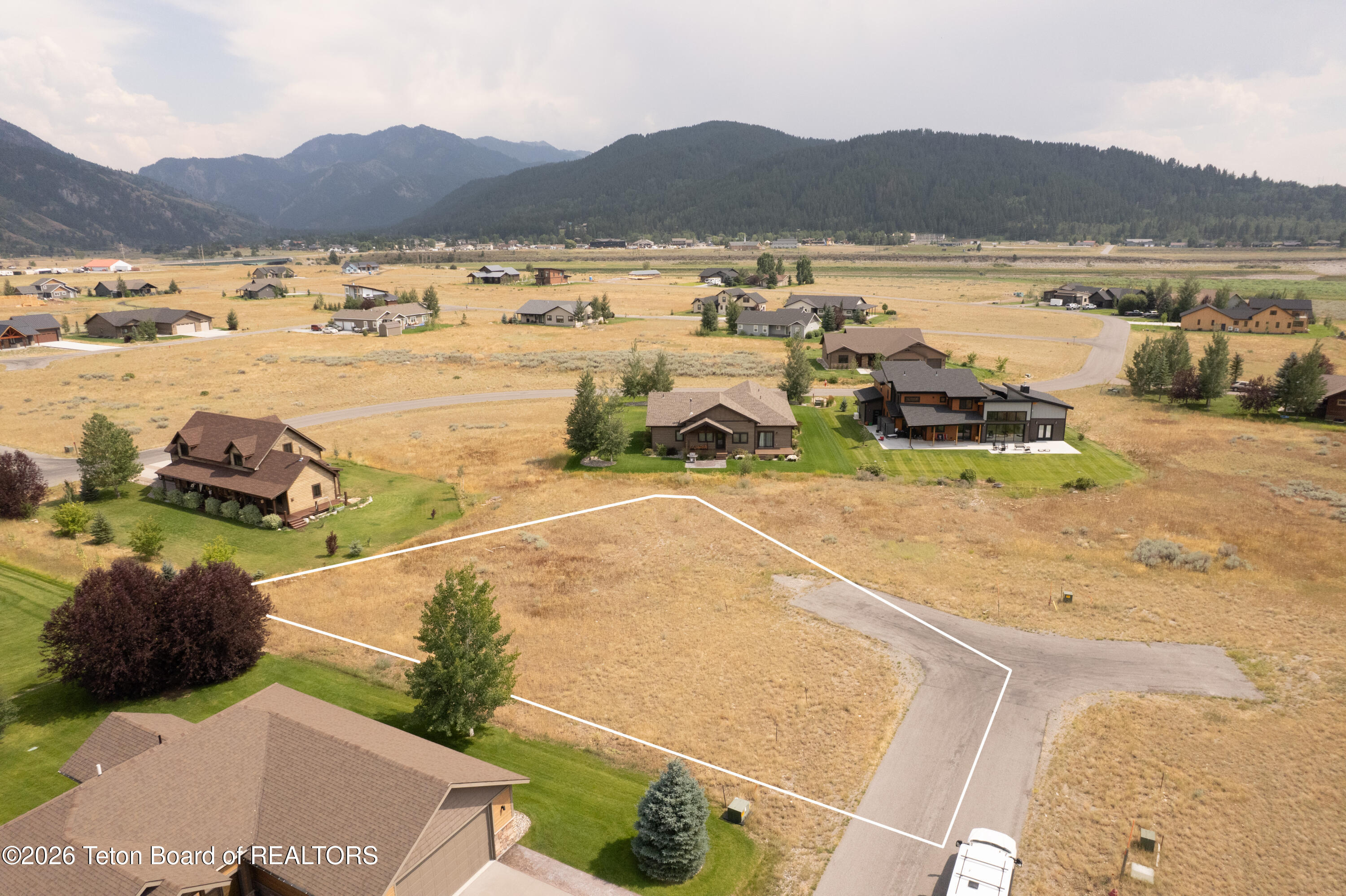 134 Alpine Meadows Alpine, WY 83128 - Photo 2 of 16 2