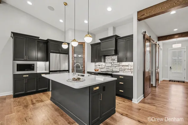 $689,900 | 4219 Village Green, Freeland, MI 48623