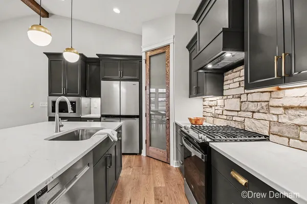 $689,900 | 4219 Village Green, Freeland, MI 48623