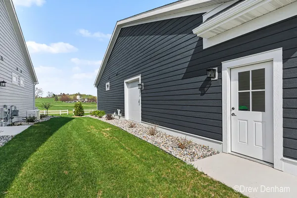 $689,900 | 4219 Village Green, Freeland, MI 48623