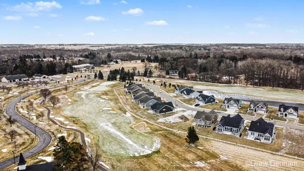 $689,900 | 4219 Village Green, Freeland, MI 48623