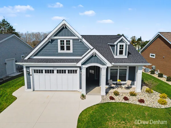 $689,900 | 4219 Village Green, Freeland, MI 48623