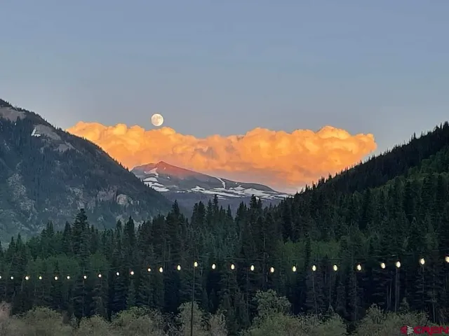 $2,800,000 | 71450 Highway 550, Silverton, CO 81433