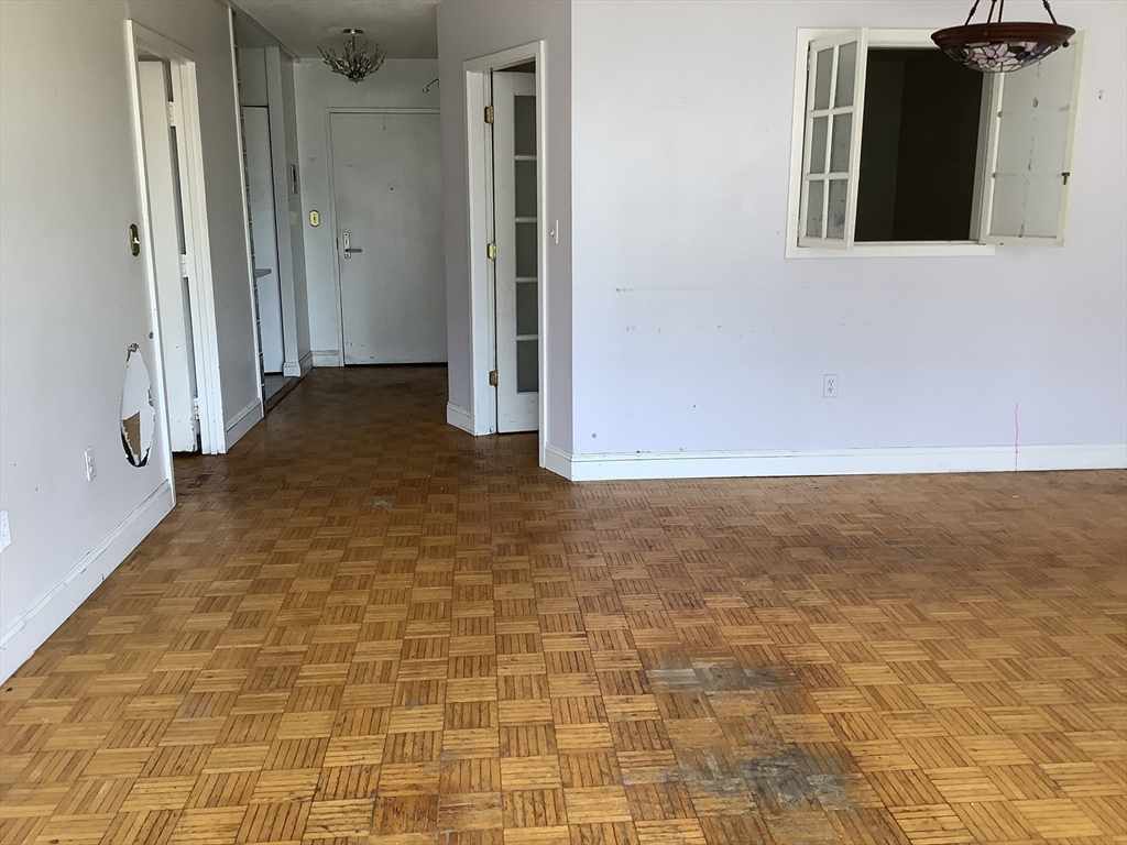 566 Commonwealth Avenue, Unit 308 Boston, MA 02215 - Photo 5 of 13