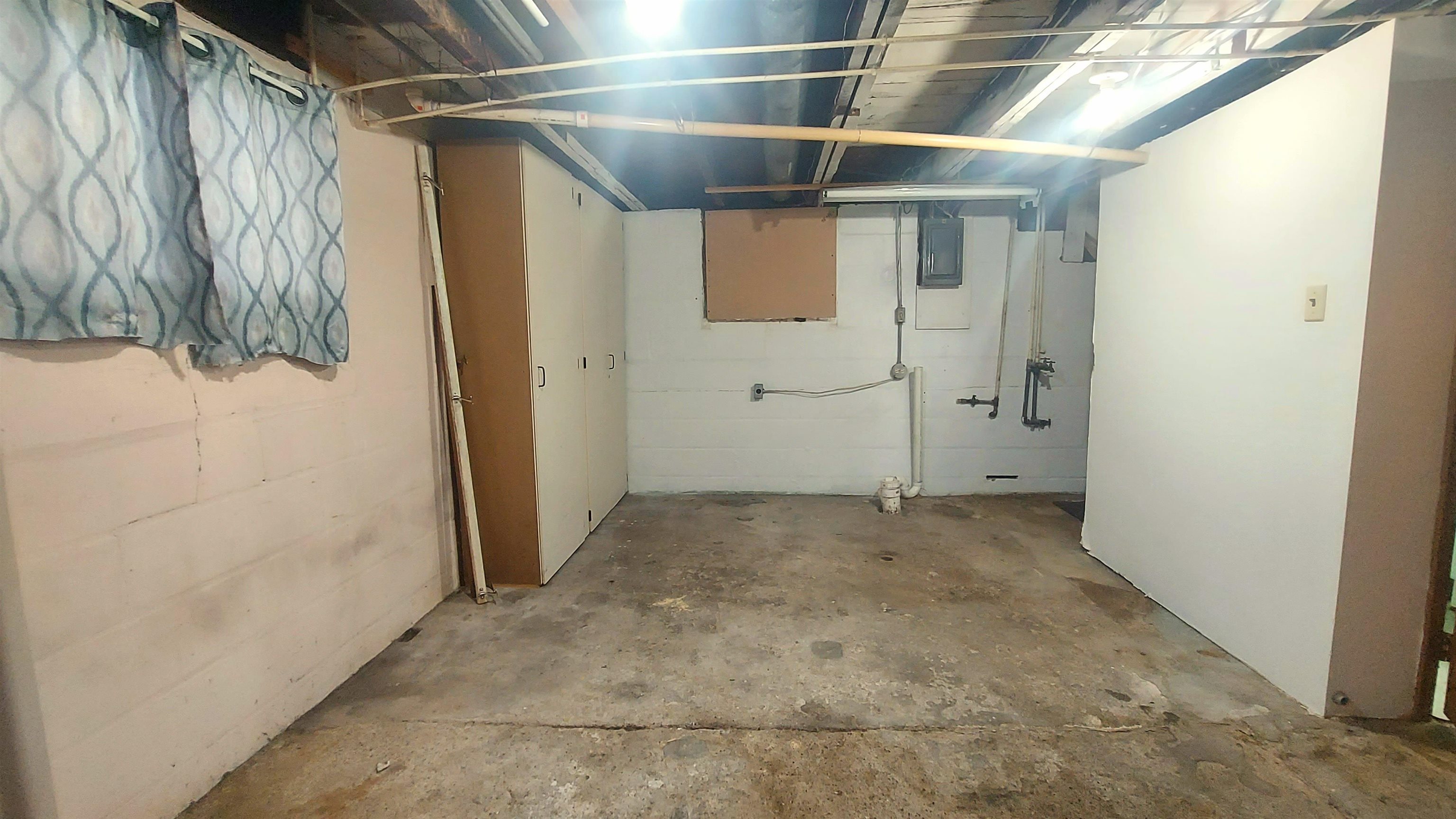 401 Stanton Street Bay City, MI 48708 - Photo 13 of 23