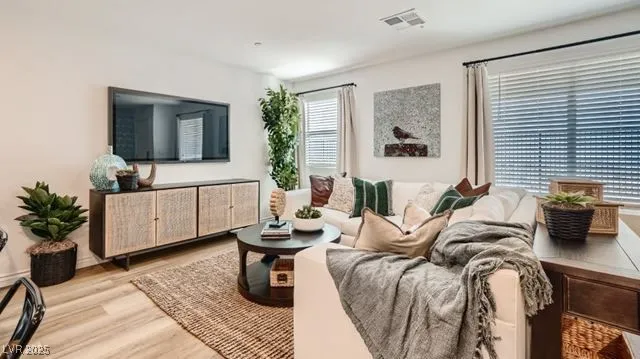 $2,344 | 10777 Paget Court, Las Vegas, NV 89166