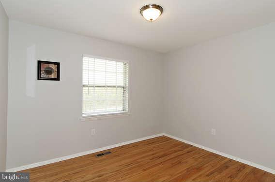 3716 Swann Road Suitland, MD 20746 - Photo 19 of 29 Interior (General)