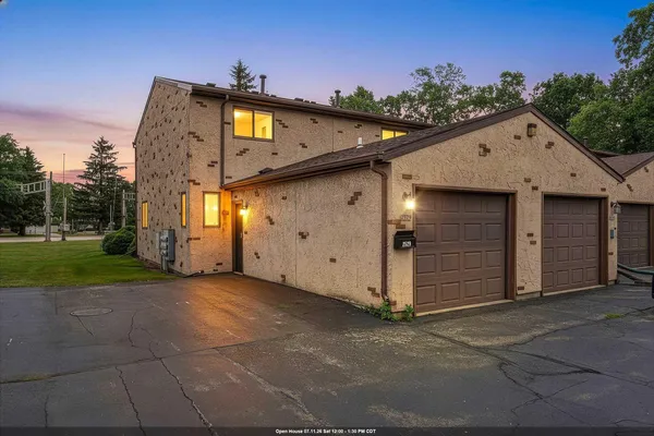 $200,000 | 2529 Fond Du Lac Road, Oshkosh, WI 54902