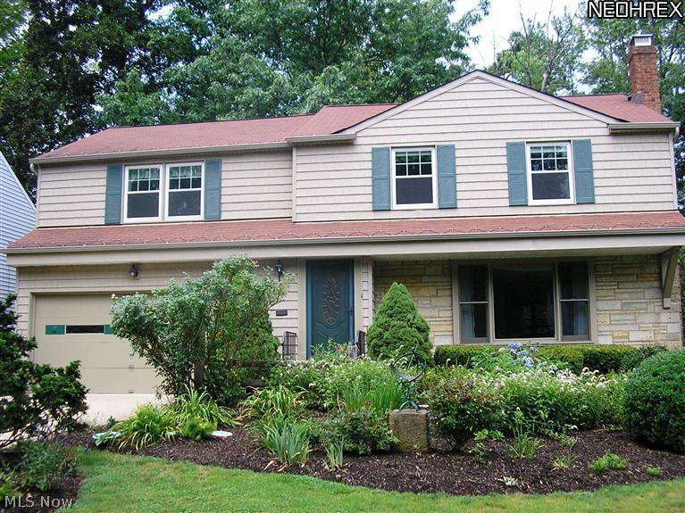 1124 Croyden Road Lyndhurst, OH 44124 - Photo 1 of 24