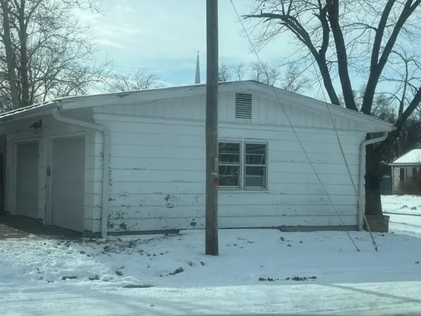 $53,900 | 1216 Maple Lane, Sedalia, MO 65301