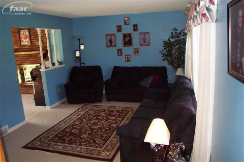 1504 North Morrish Road Flint, MI 48532 - Photo 4 of 6 20153163-3.JPG