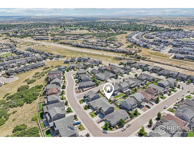an aerial view of residential building and lake view