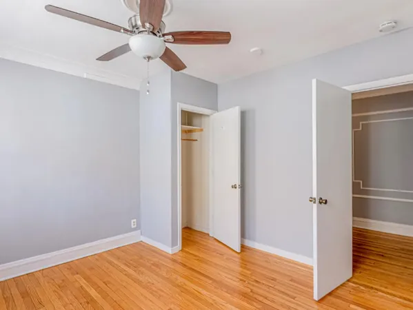 $1,600 | 8227 South Maryland Avenue, Unit 3S, Chicago, IL 60619