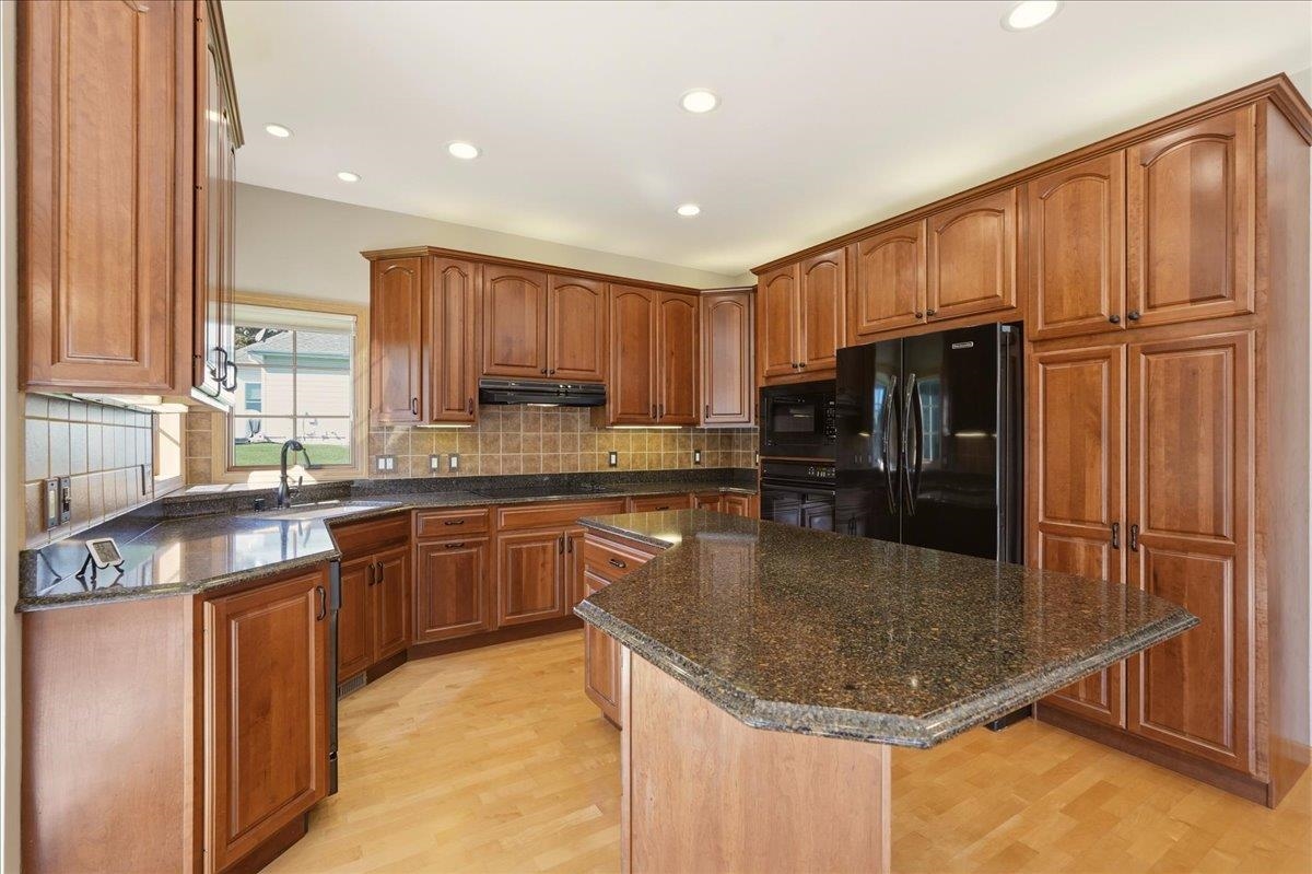 9101 Settlers Road Madison, WI 53717 - Photo 19 of 63 Gallery Image 19