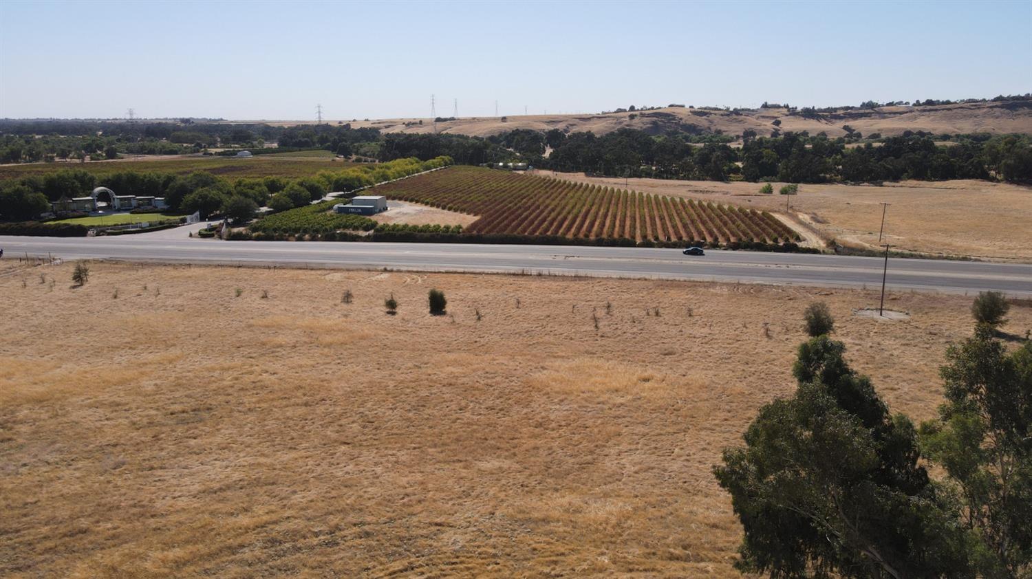 14440 North Friant Road Friant, CA 93626 - Photo 6 of 8 Gallery Image 6