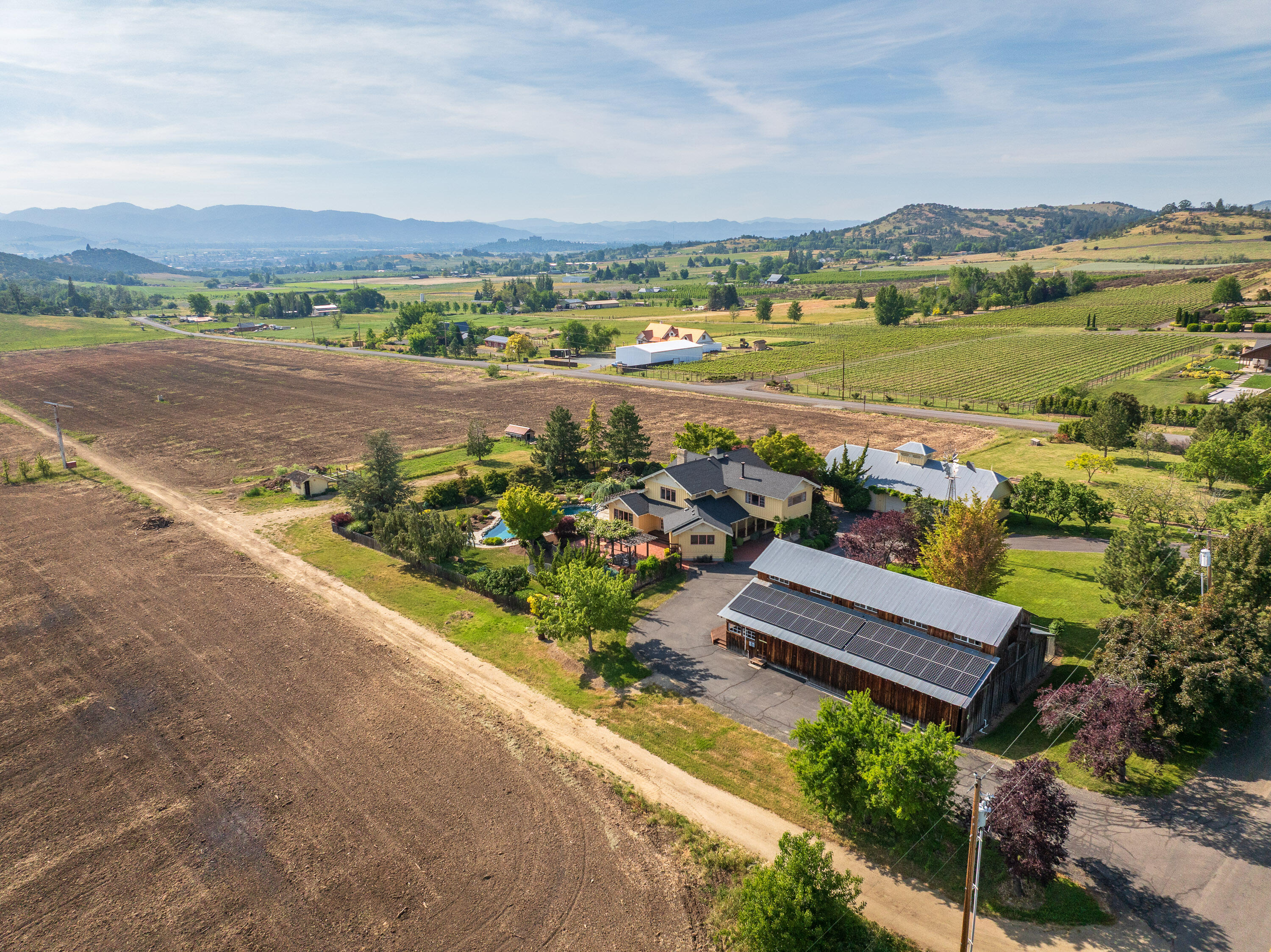 4050 Royal Crest Road Medford, OR 97504 - Photo 50 of 55 Royal Crest51