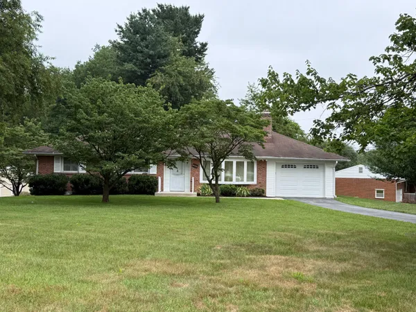 $565,000 | 6129 Sebring Drive, Columbia, MD 21044