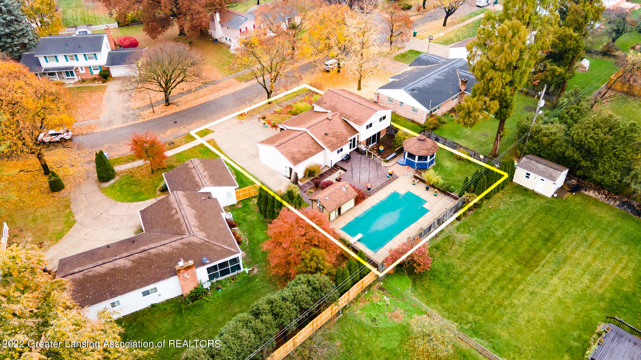 3713 Colchester Road Lansing, MI 48906 - Photo 23 of 32 3713COLCHESTER22