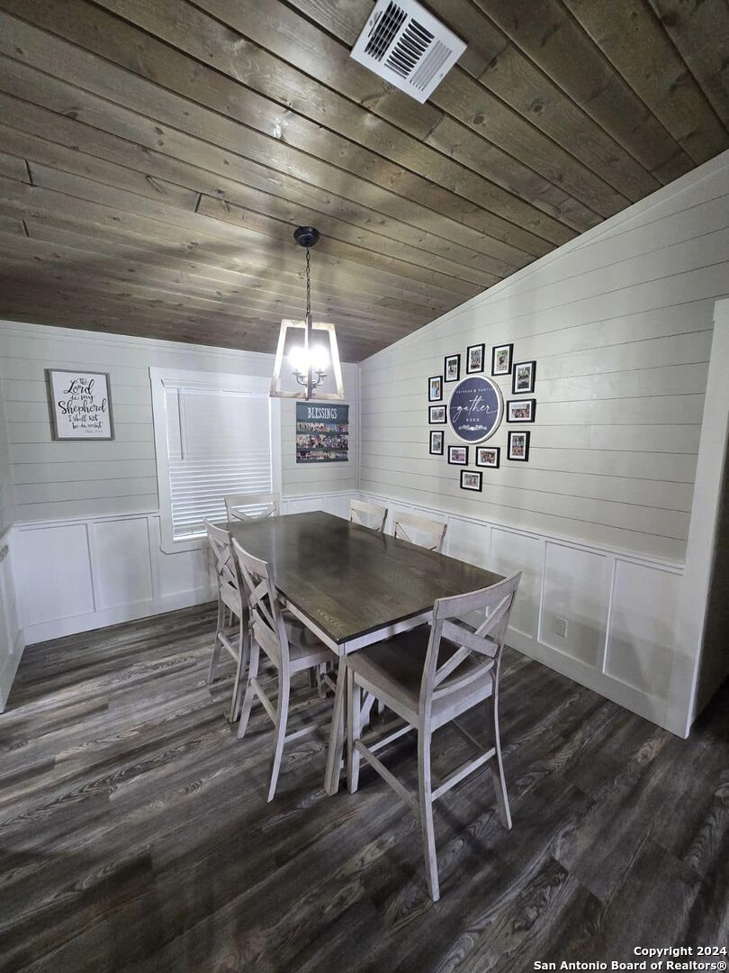 464 J H Davis Place Leakey, TX 78873 - Photo 14 of 26