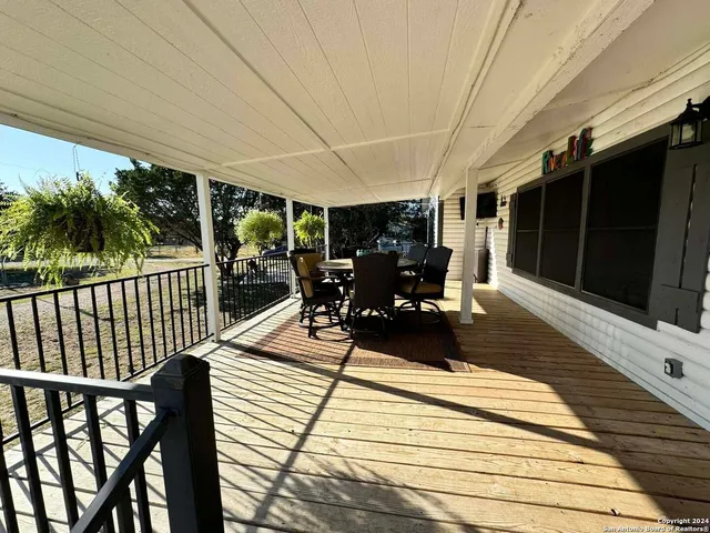 $274,999 | 464 J H Davis Place, Leakey, TX 78873