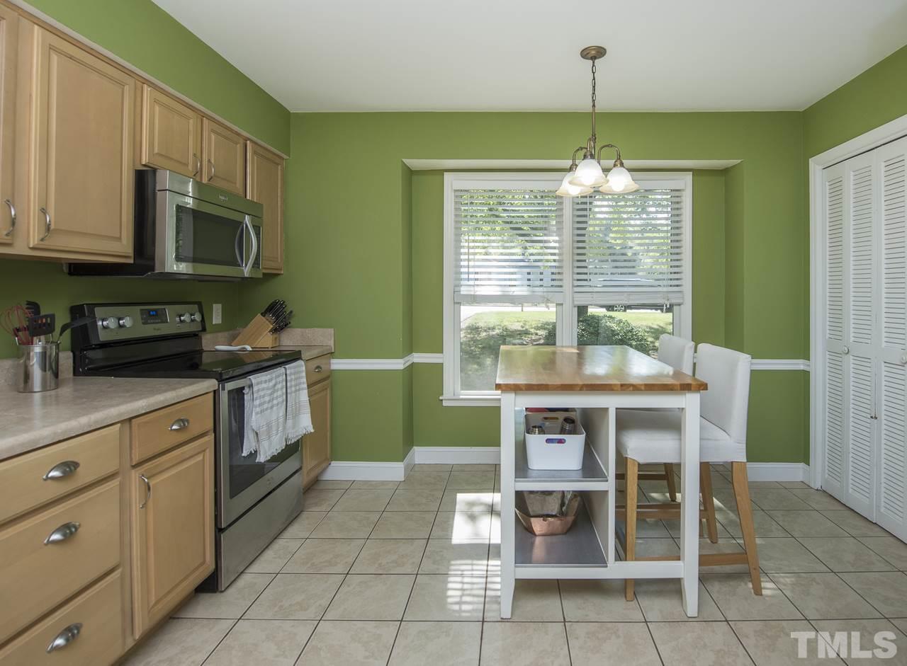 1604 Lorimer Road Raleigh, NC 27606 - Photo 7 of 30