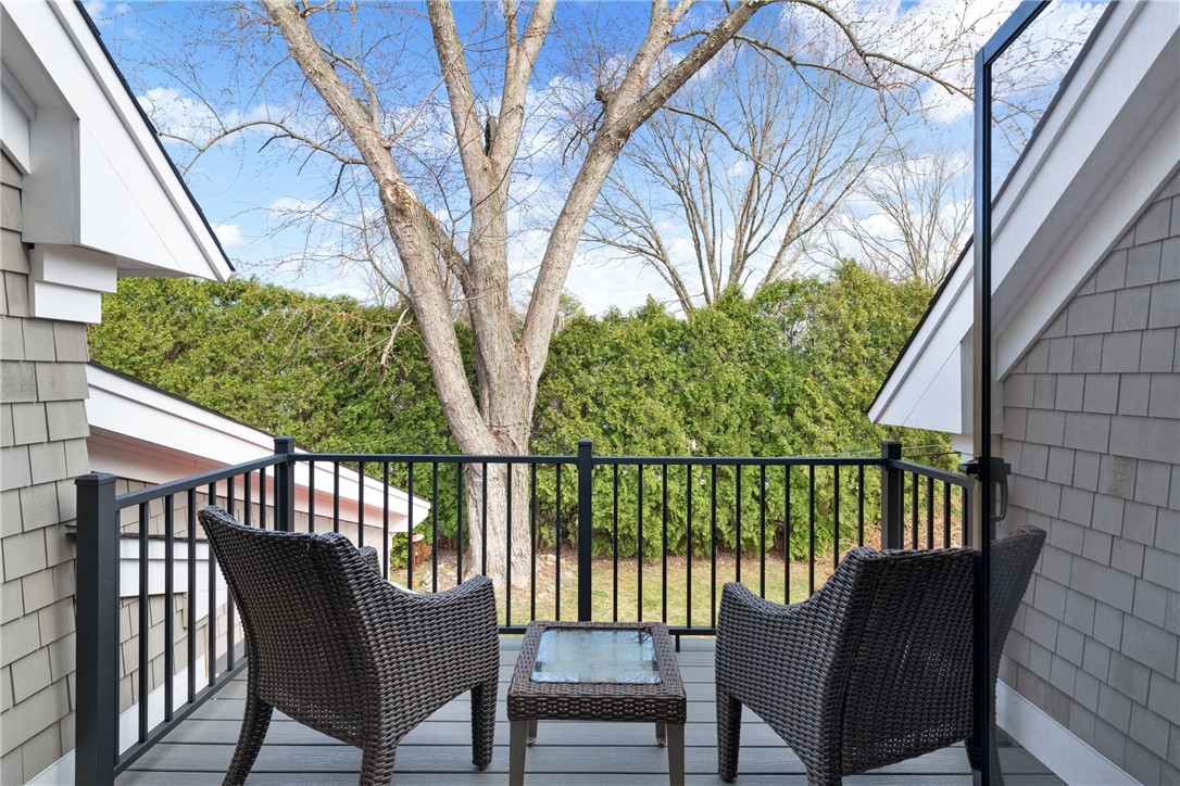 10 Walnut Road Barrington, RI 02806 - Photo 22 of 38